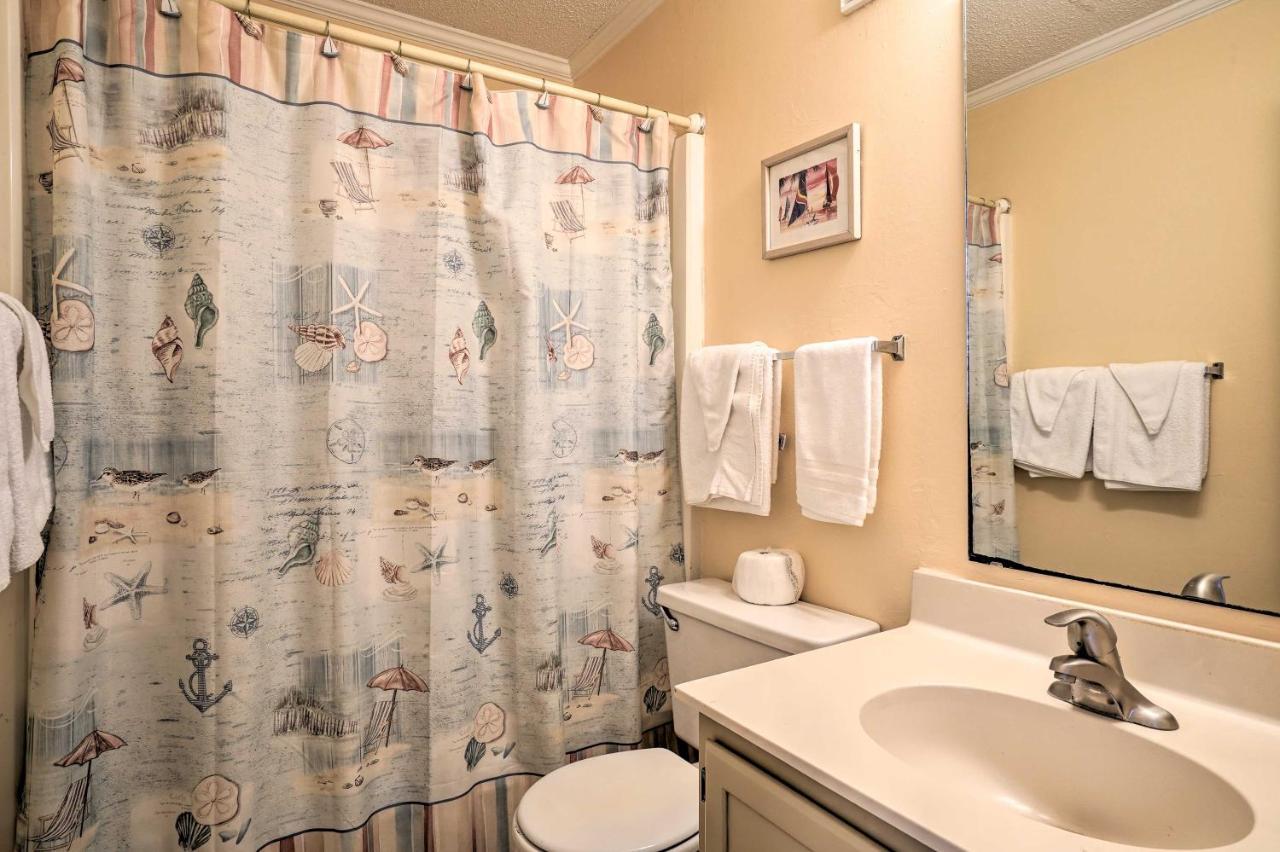 Isle Of Palms Condo With Pool Access Walk To Beach! Εξωτερικό φωτογραφία